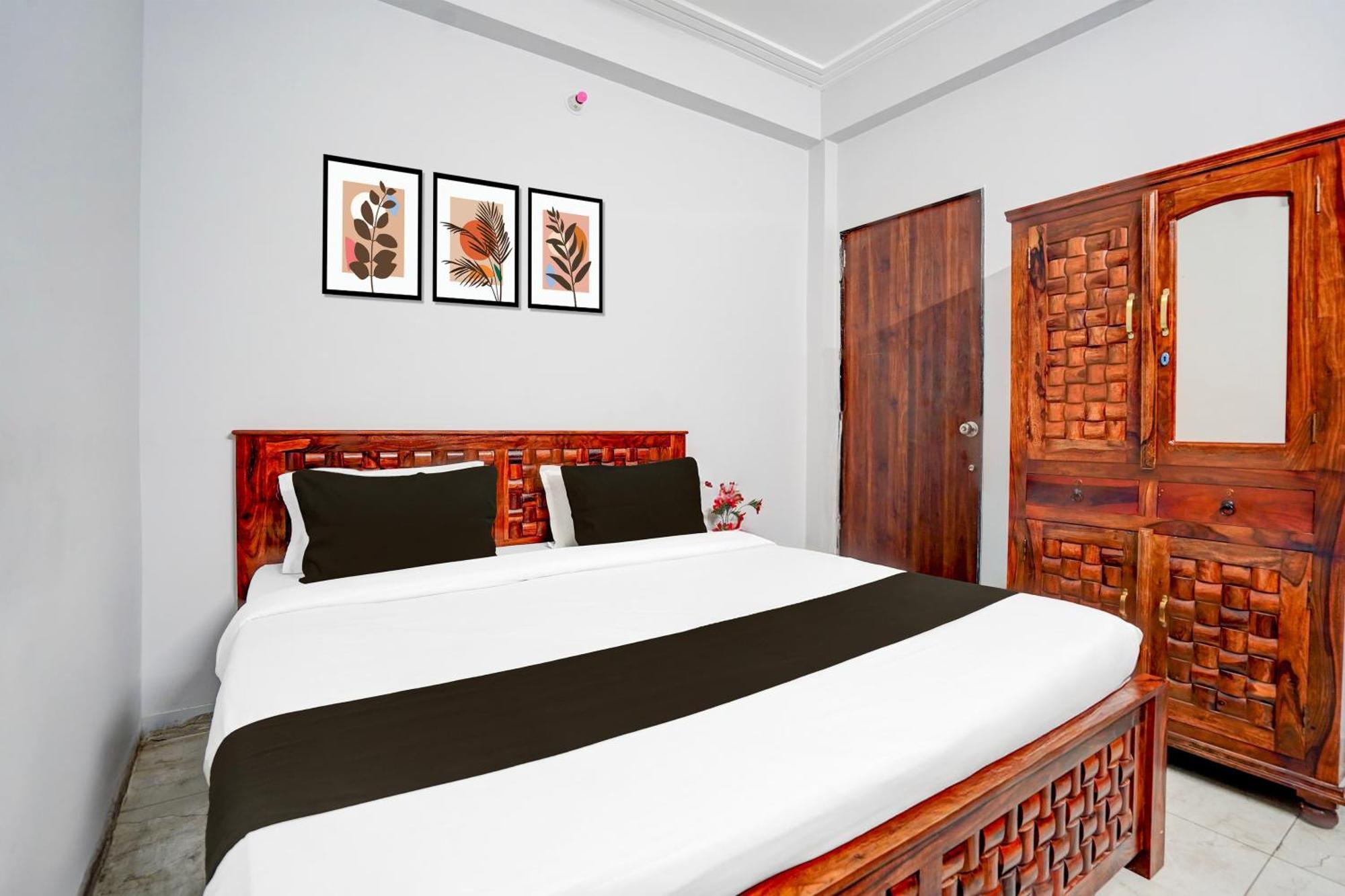 Hotel O Shree Gurukripa Khātu Esterno foto