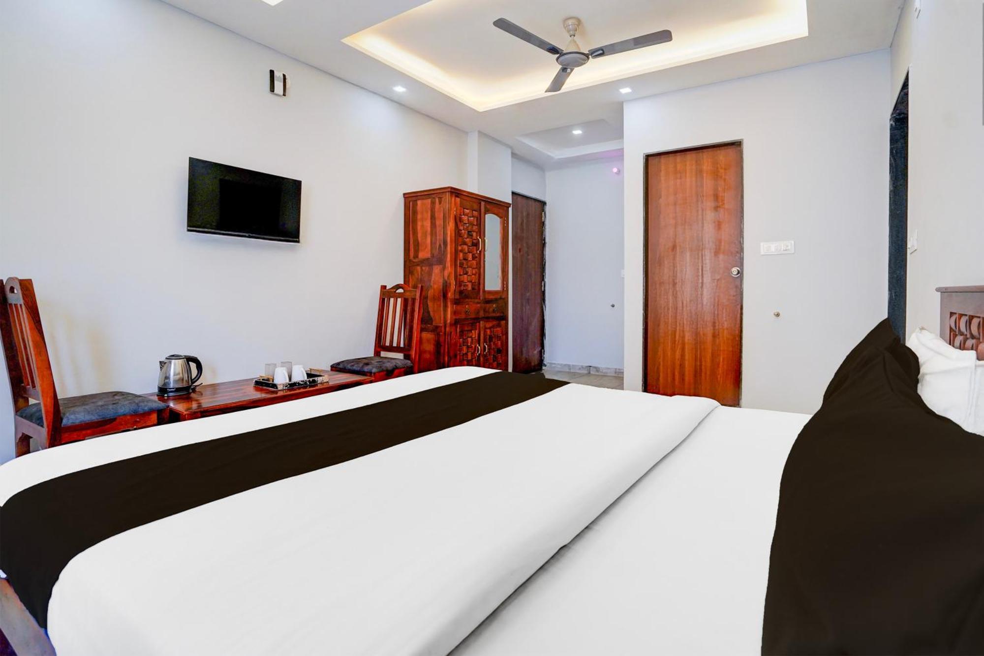 Hotel O Shree Gurukripa Khātu Esterno foto